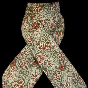 Classic Shaped Floral Paisley Equestrian Fox Hunting Stock Tie